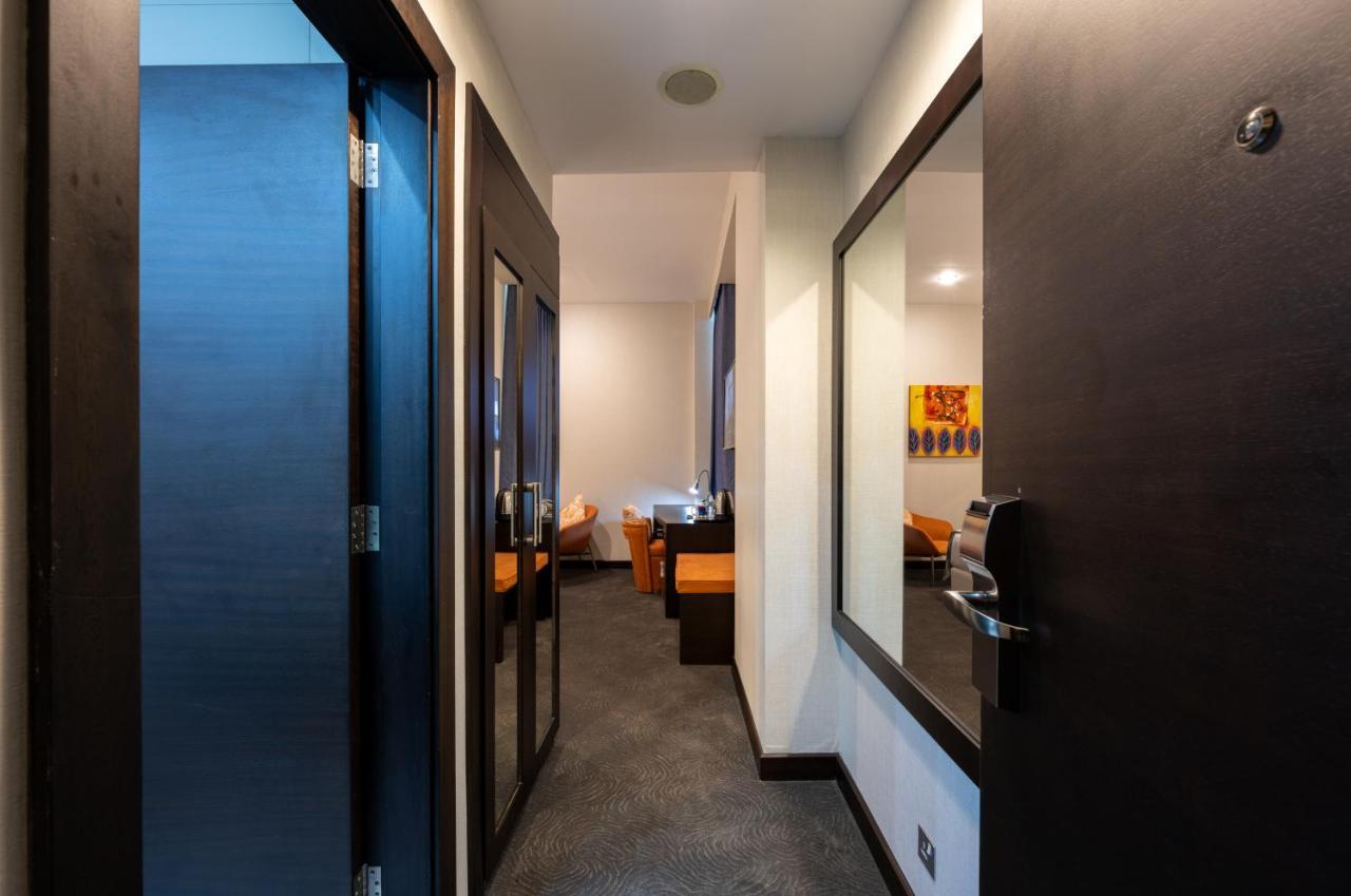 Ramada Encore Doha By Wyndham Экстерьер фото