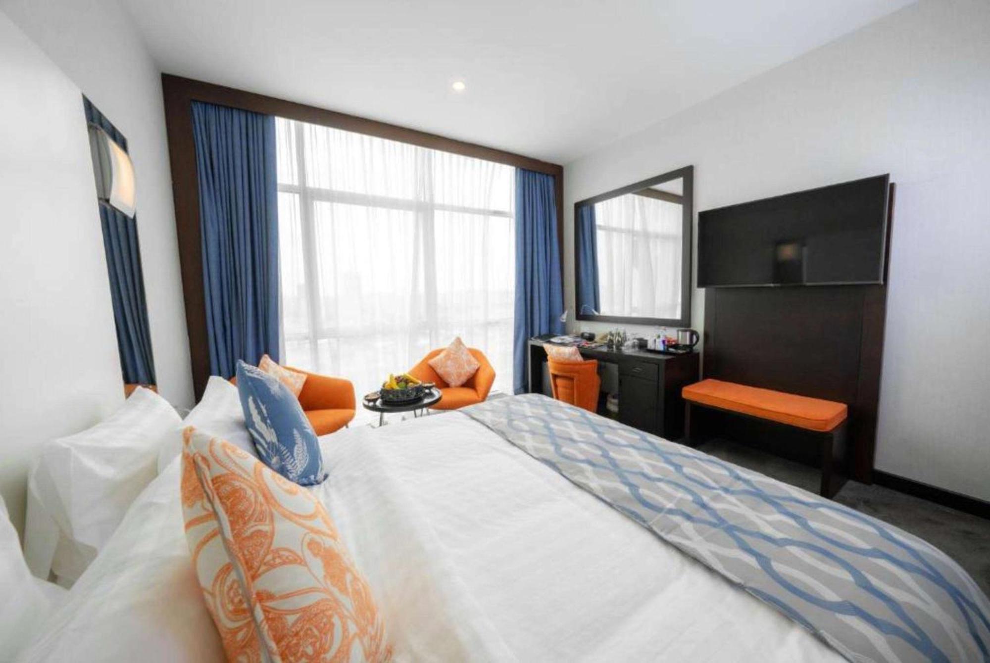 Ramada Encore Doha By Wyndham Экстерьер фото