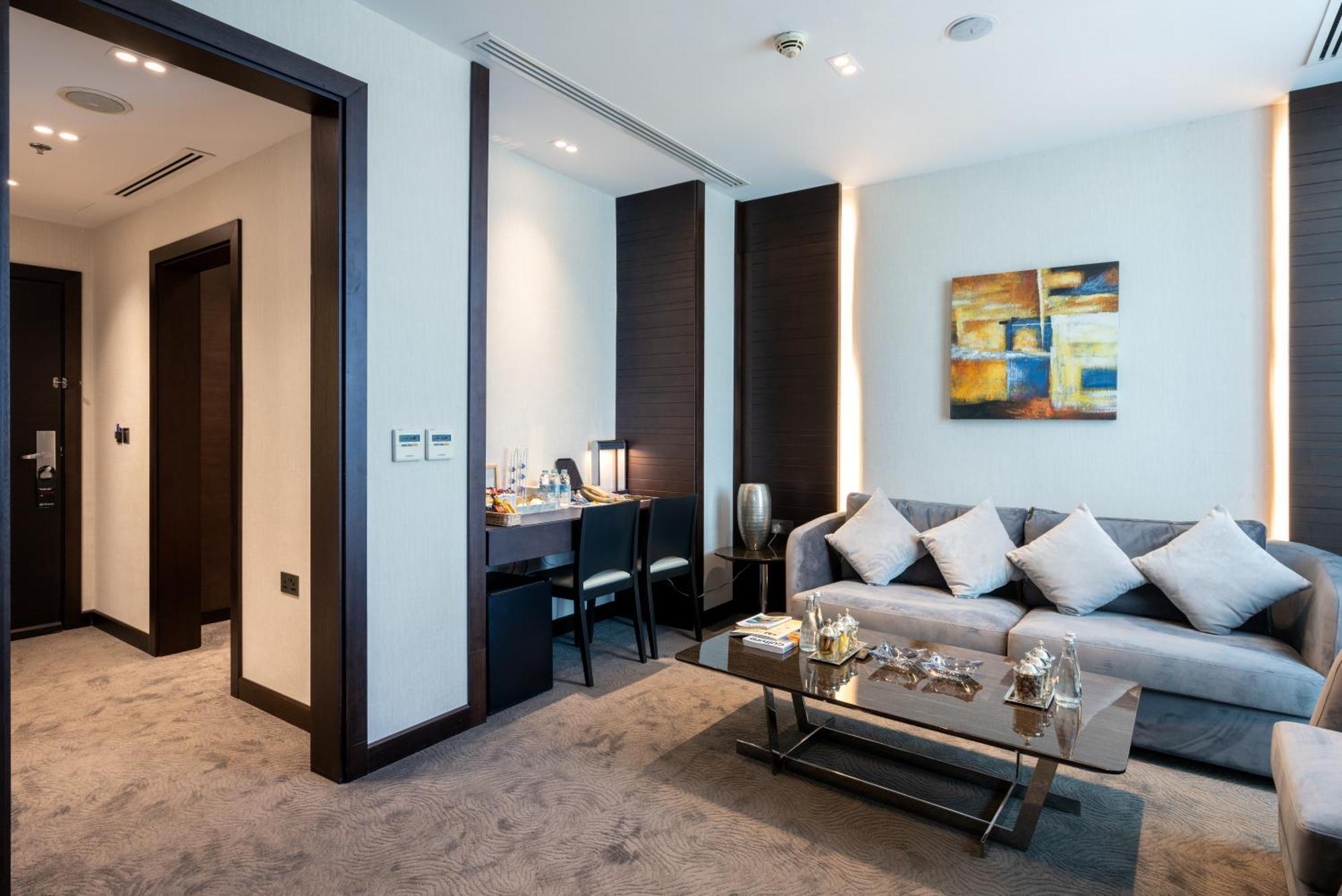 Ramada Encore Doha By Wyndham Экстерьер фото