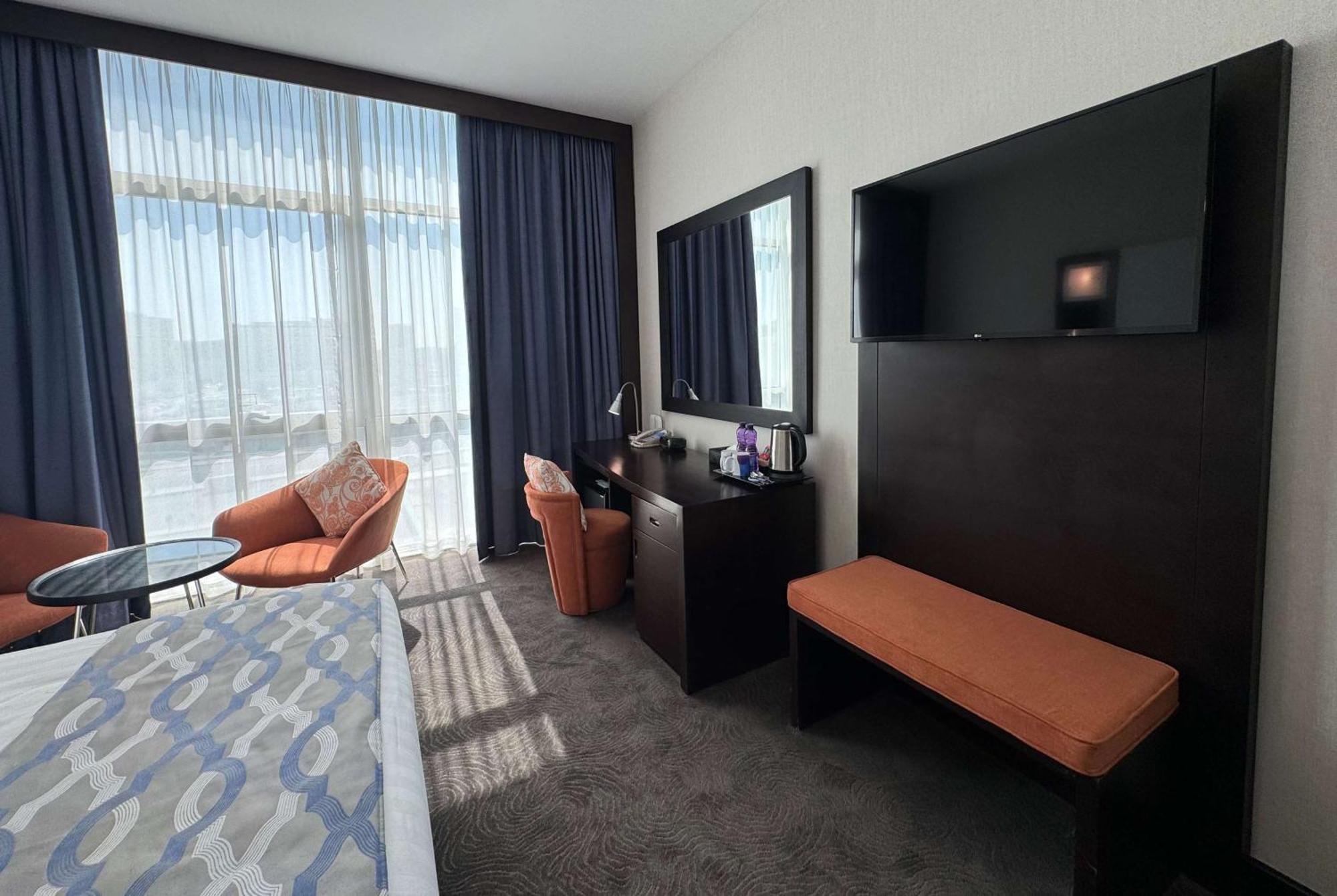 Ramada Encore Doha By Wyndham Экстерьер фото
